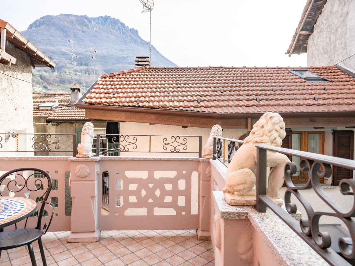 Detached for Sale Mandello del Lario Lecco, Sale Detached Mandello del Lario