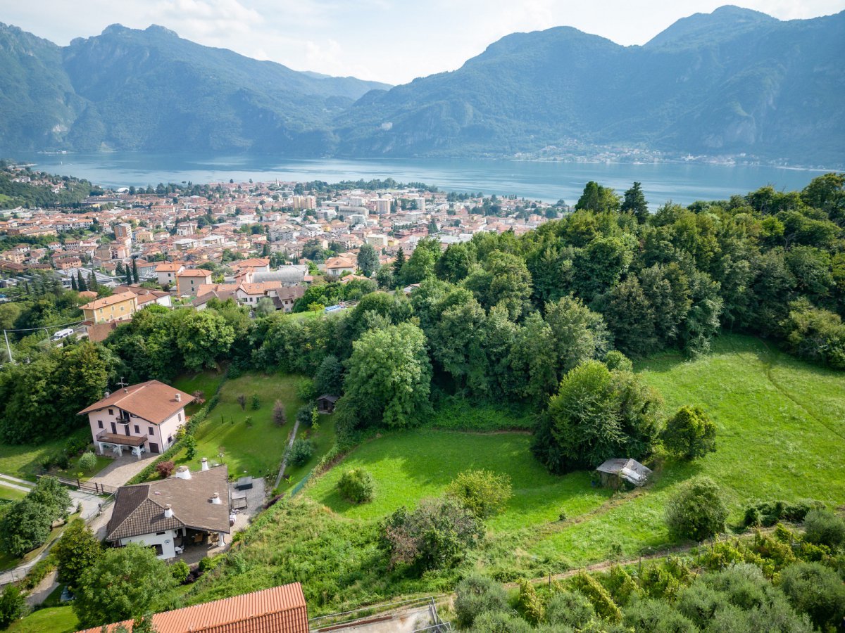 Building area for Sale Mandello del Lario Lecco, Sale Building area Mandello del Lario