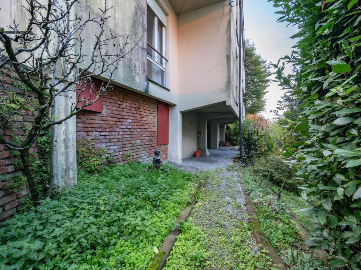 Villa for Sale Varenna Lecco, Sale Villa Varenna