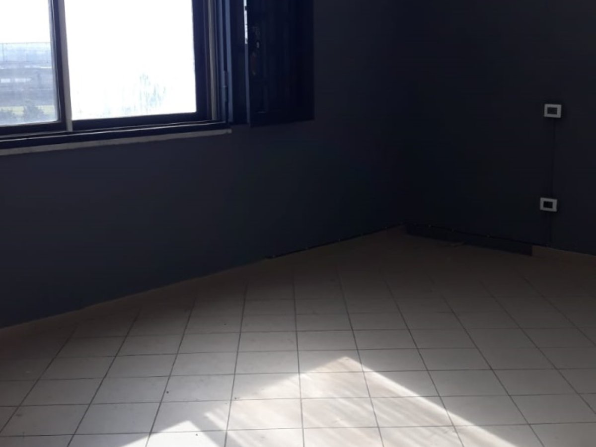 Office/Studio for Rent Casalnuovo di Napoli Naples, Rent Office/Studio Tavernanova