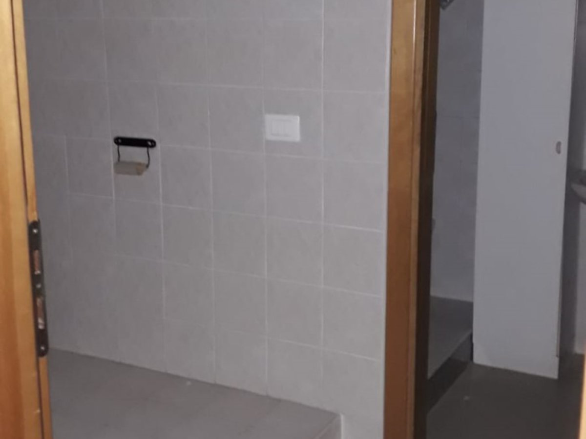 Office/Studio for Rent Casalnuovo di Napoli Naples, Rent Office/Studio Tavernanova