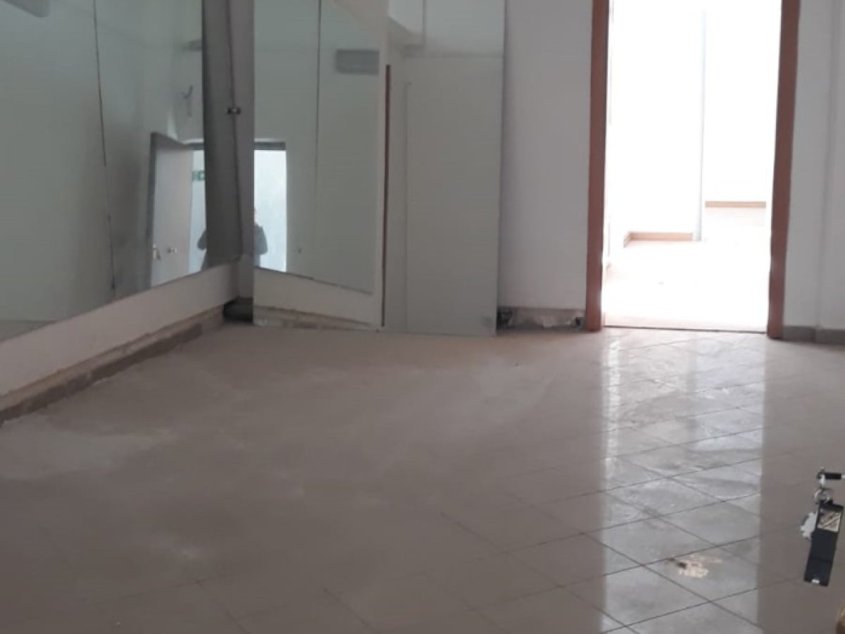 Office/Studio for Rent Casalnuovo di Napoli Naples, Rent Office/Studio Tavernanova