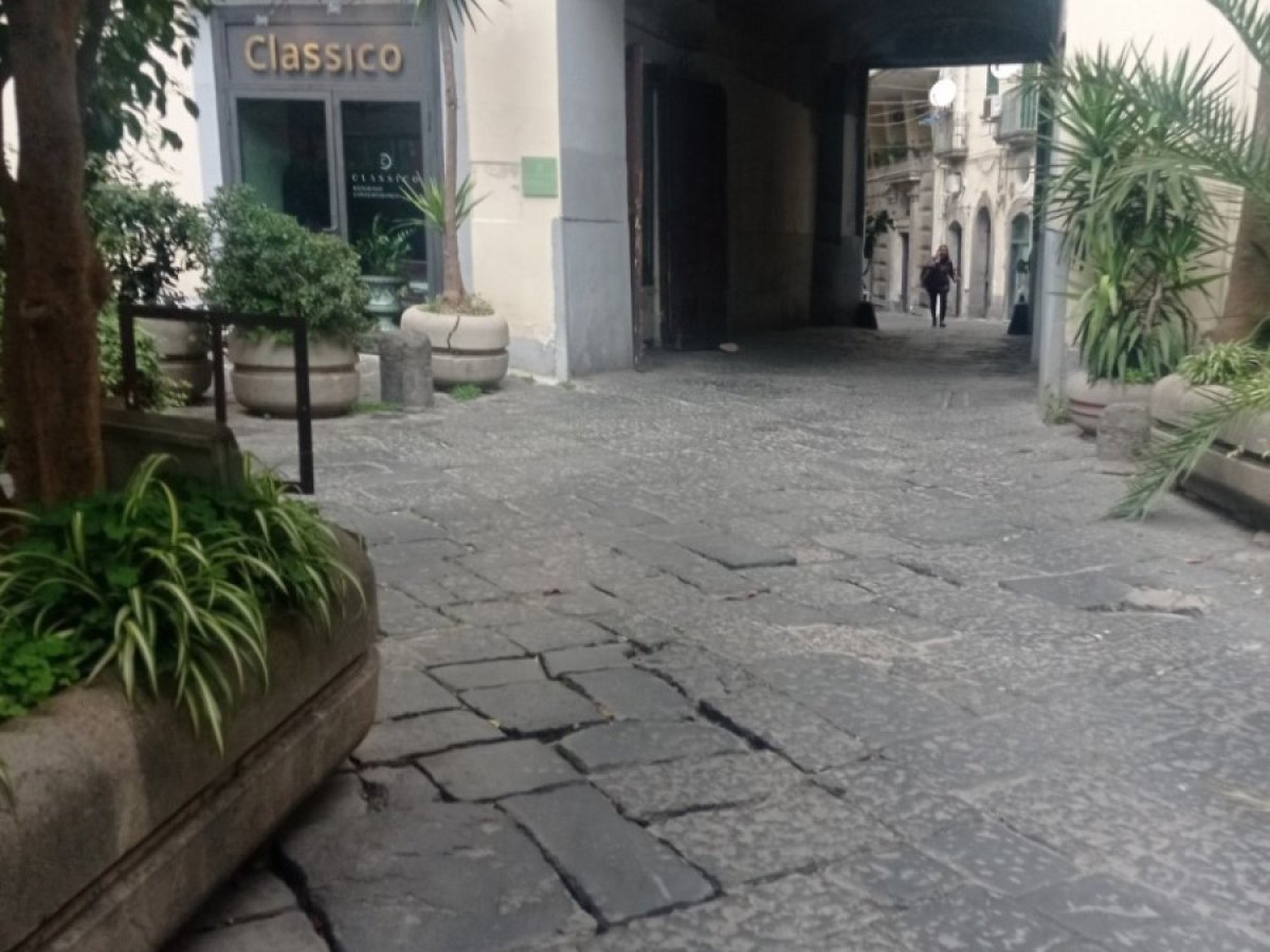 Apartament/Flats for Sale Napoli Naples, Sale Apartament/Flats Chiaia