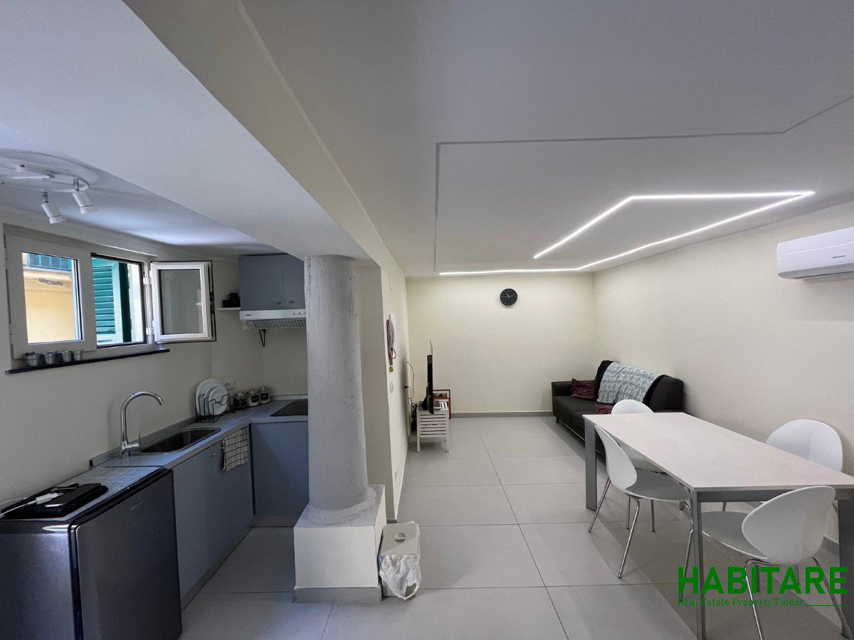 Apartament/Flats for Sale Napoli Naples, Sale Apartament/Flats Chiaia