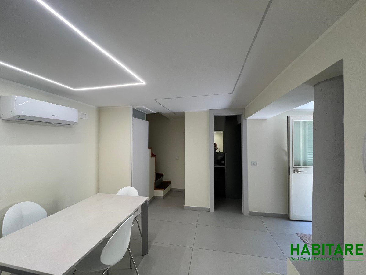 Apartament/Flats for Sale Napoli Naples, Sale Apartament/Flats Chiaia