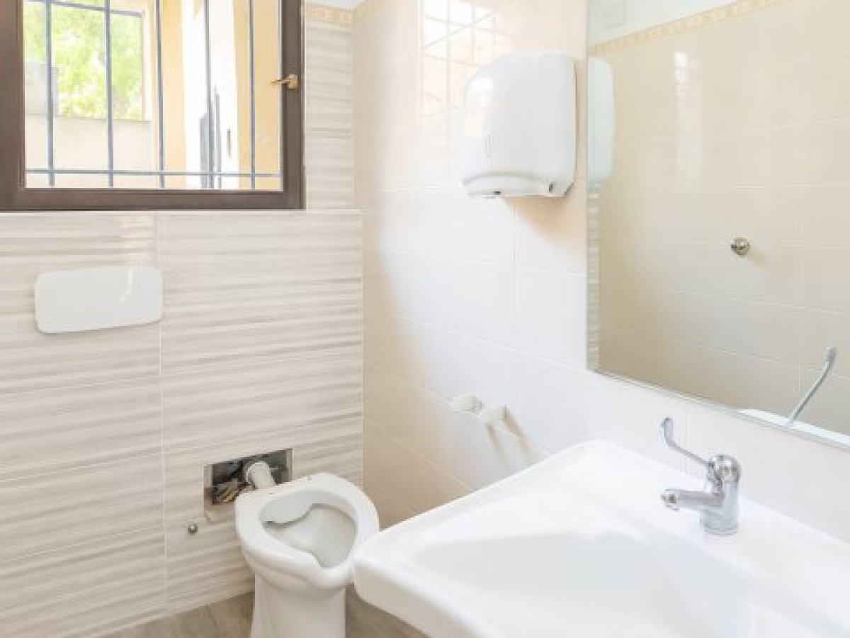 Business/Commercial License for Rent Milano Milan, Rent Business/Commercial License Centro Storico