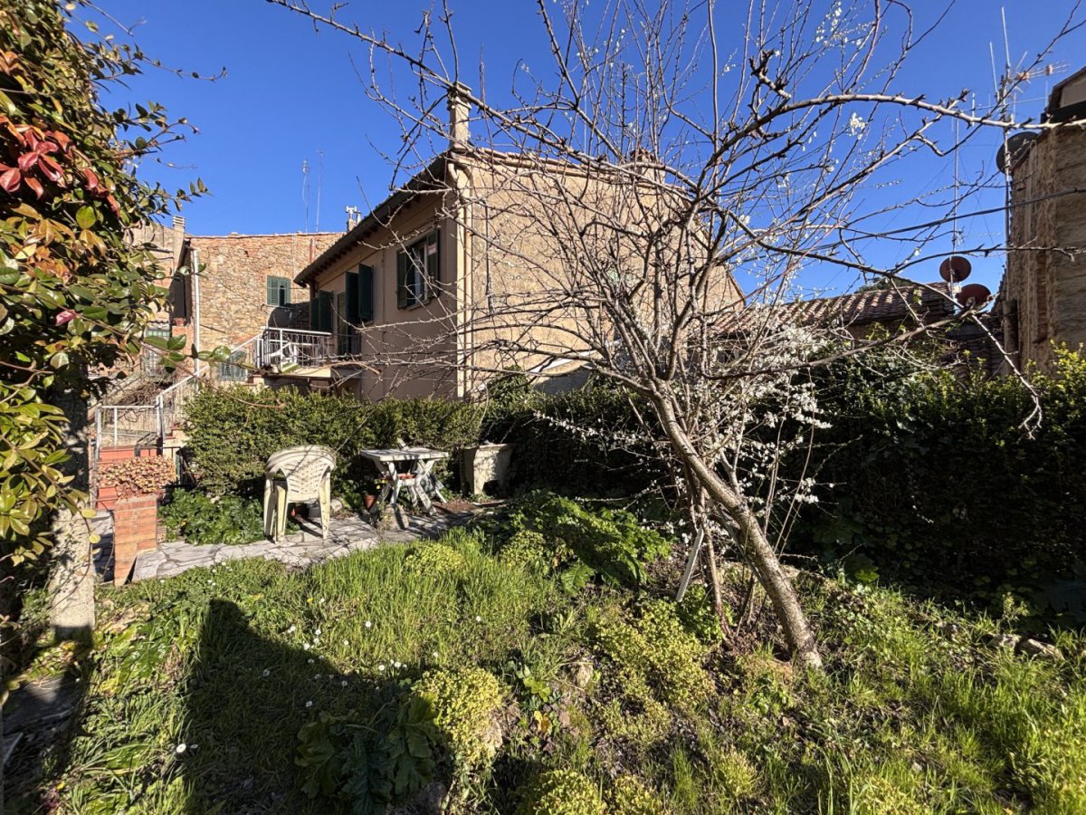 Apartament/Flats for Sale Volterra Pisa, Sale Apartament/Flats Volterra