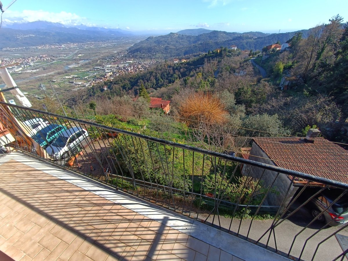 Apartament/Flats for Sale Follo La Spezia, Sale Apartament/Flats Follo