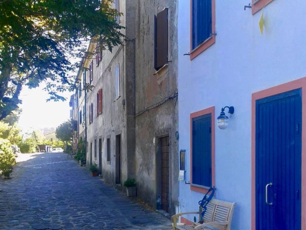 Semi-detached house for Sale Capraia Isola Livorno, Sale Semi-detached house Capraia Isola