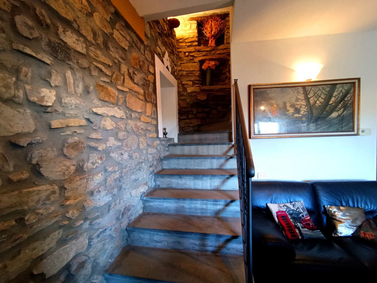 Semi-detached house for Sale Licciana Nardi Massa-Carrara, Sale Semi-detached house Licciana Nardi