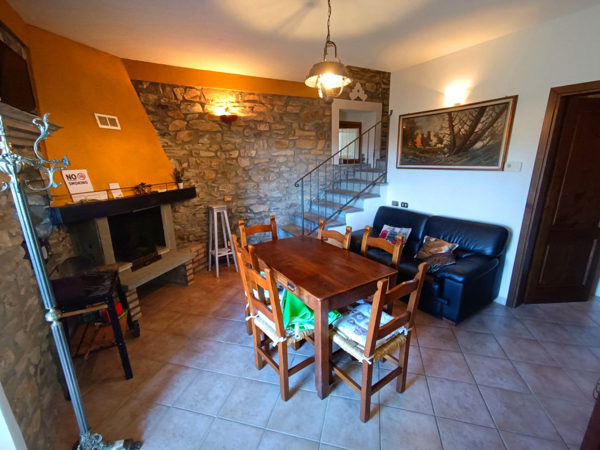 Semi-detached house for Sale Licciana Nardi Massa-Carrara, Sale Semi-detached house Licciana Nardi