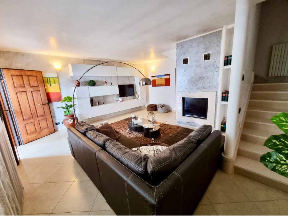 Detached for Sale Ceglie Messapica Brindisi, Sale Detached Ceglie Messapica