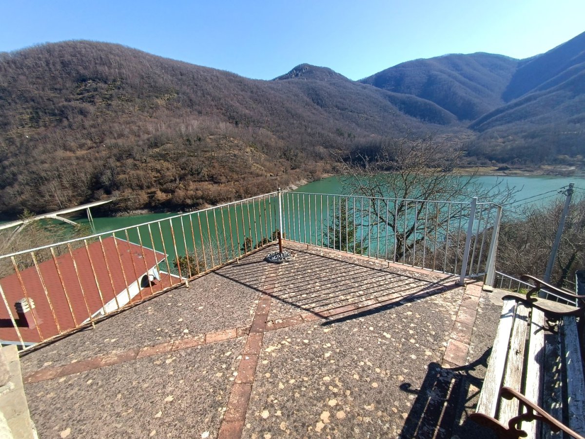 Detached for Sale Vagli Sotto Lucca, Sale Detached Vagli Sotto