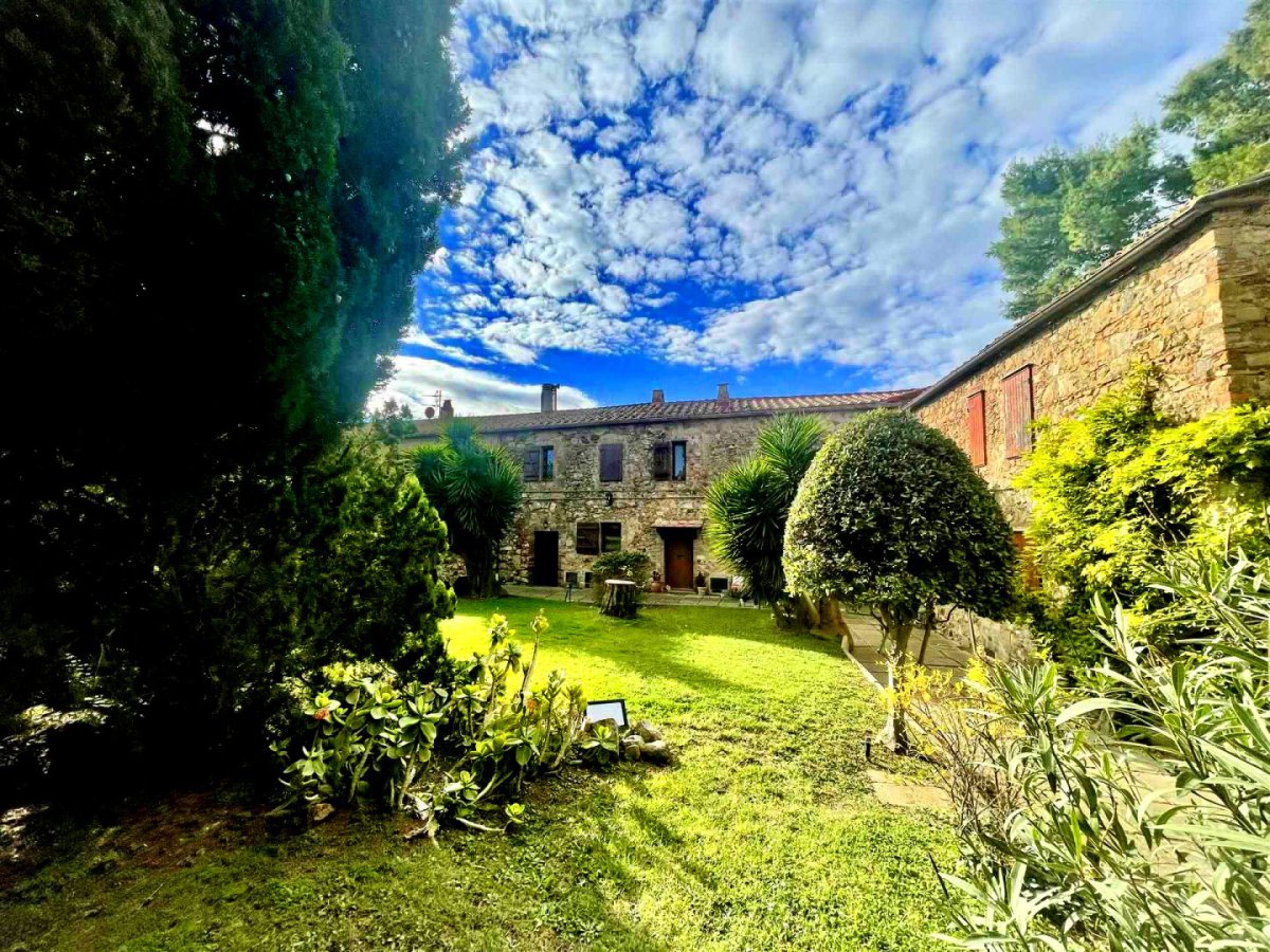 Semi-detached house for Sale Follonica Grosseto, Sale Semi-detached house Follonica