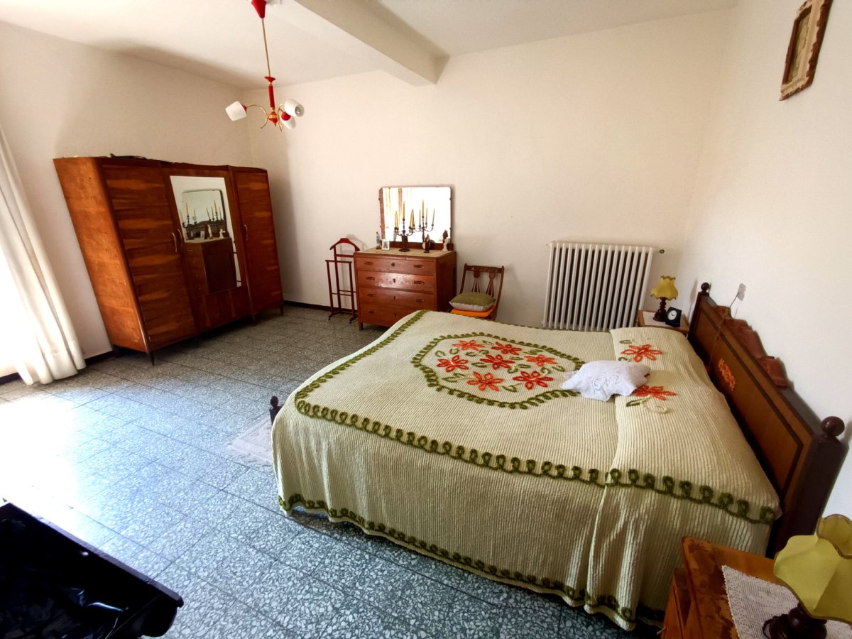 Semi-detached house for Sale Piazza al Serchio Lucca, Sale Semi-detached house Piazza al Serchio