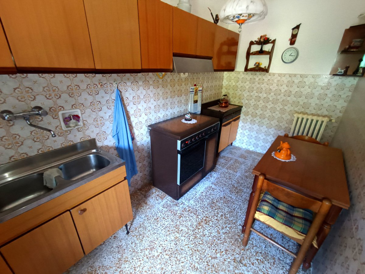 Semi-detached house for Sale Piazza al Serchio Lucca, Sale Semi-detached house Piazza al Serchio