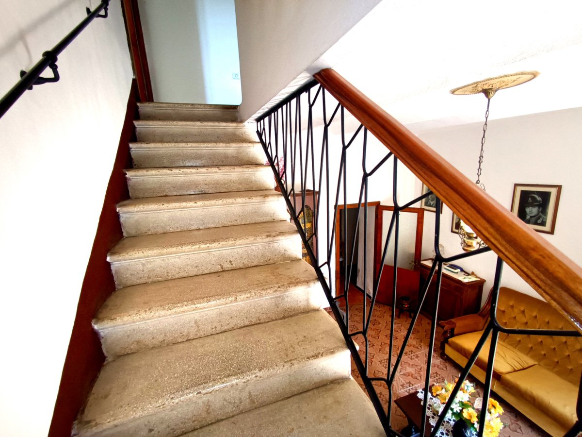Semi-detached house for Sale Piazza al Serchio Lucca, Sale Semi-detached house Piazza al Serchio