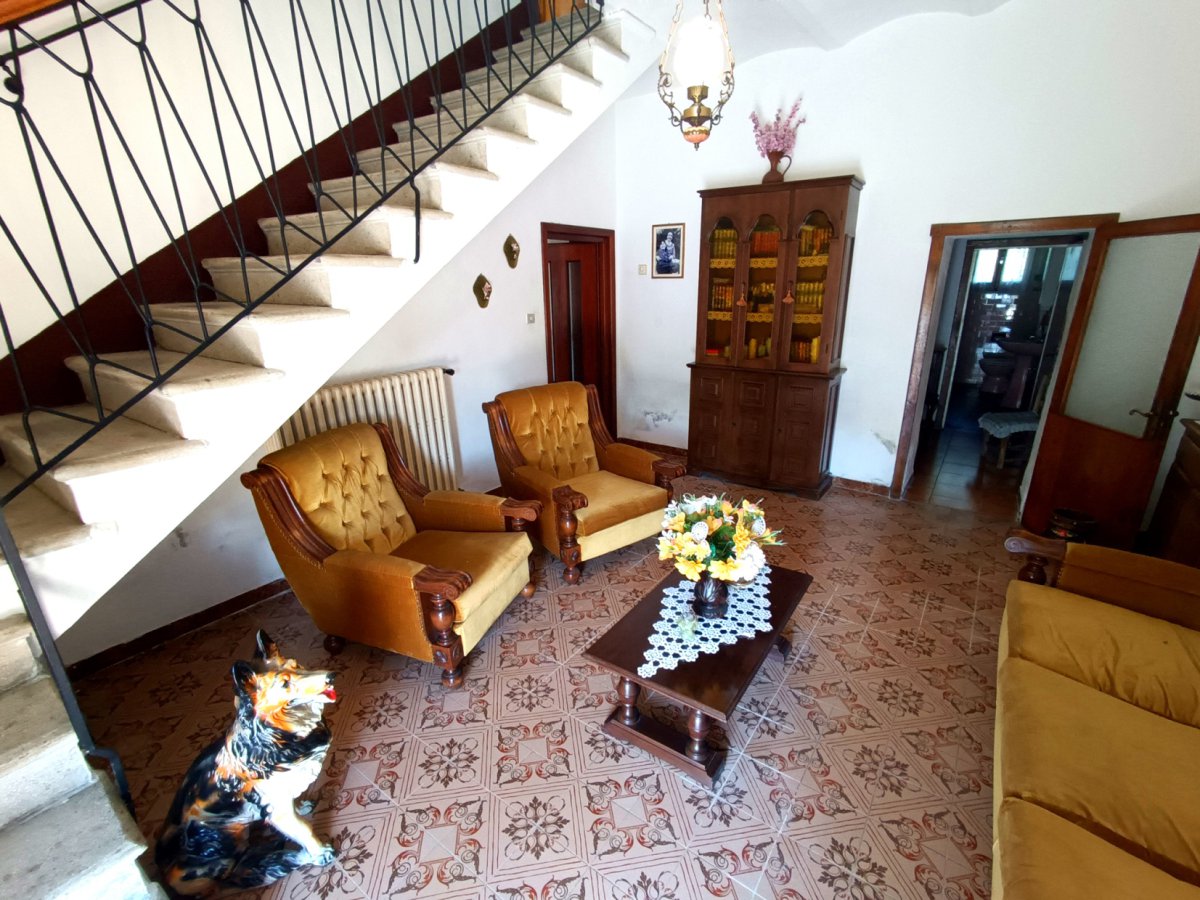 Semi-detached house for Sale Piazza al Serchio Lucca, Sale Semi-detached house Piazza al Serchio