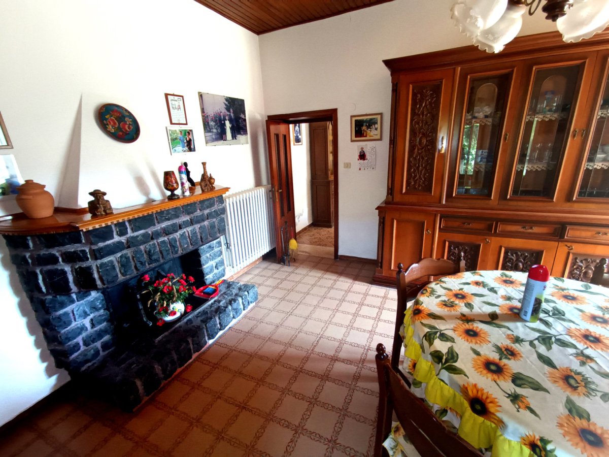 Semi-detached house for Sale Piazza al Serchio Lucca, Sale Semi-detached house Piazza al Serchio