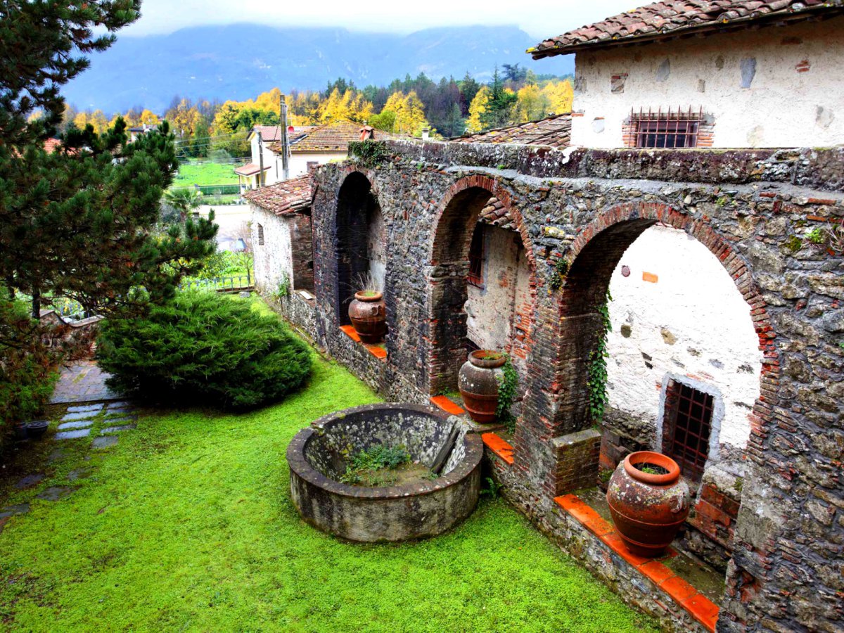 Semi-detached house for Sale Camaiore Lucca, Sale Semi-detached house Camaiore