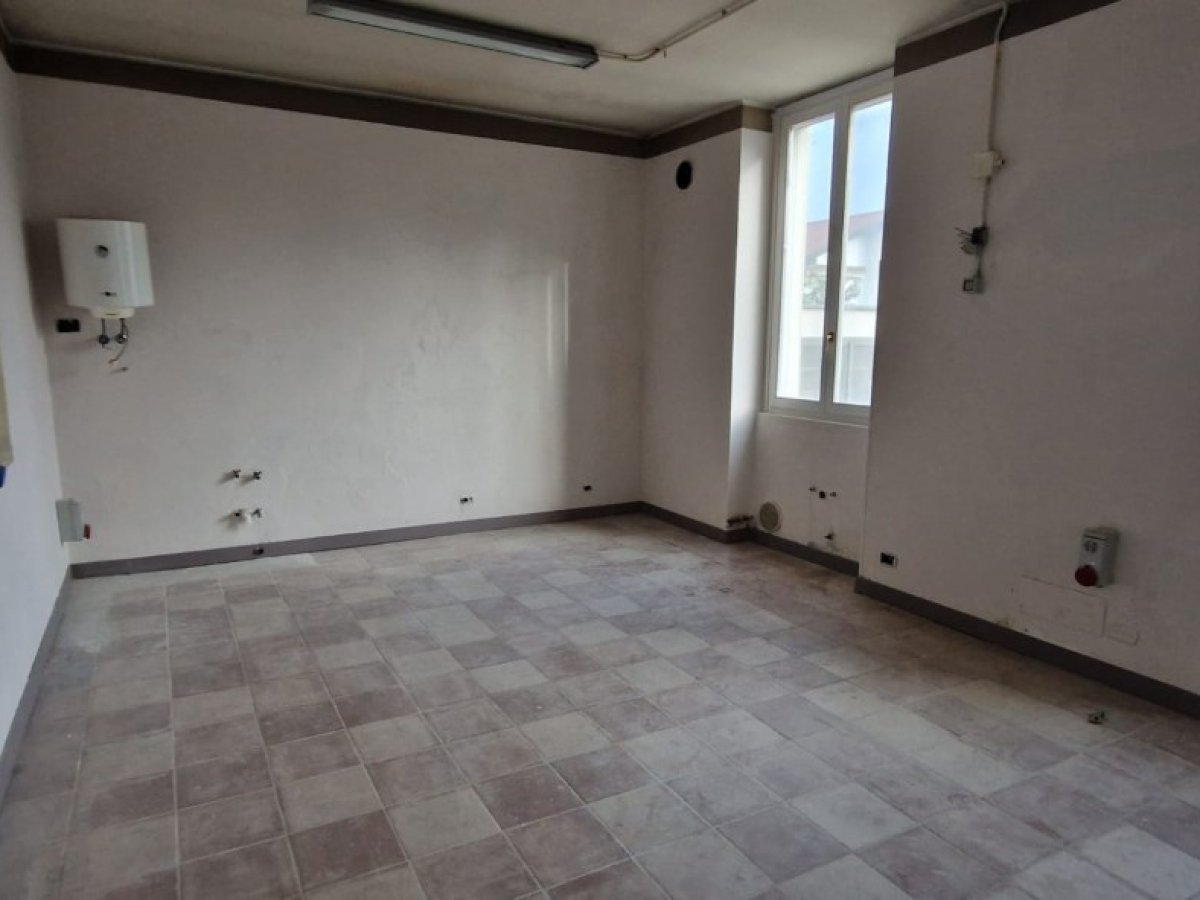 Office/Studio for Rent Inzago Milan, Rent Office/Studio Inzago