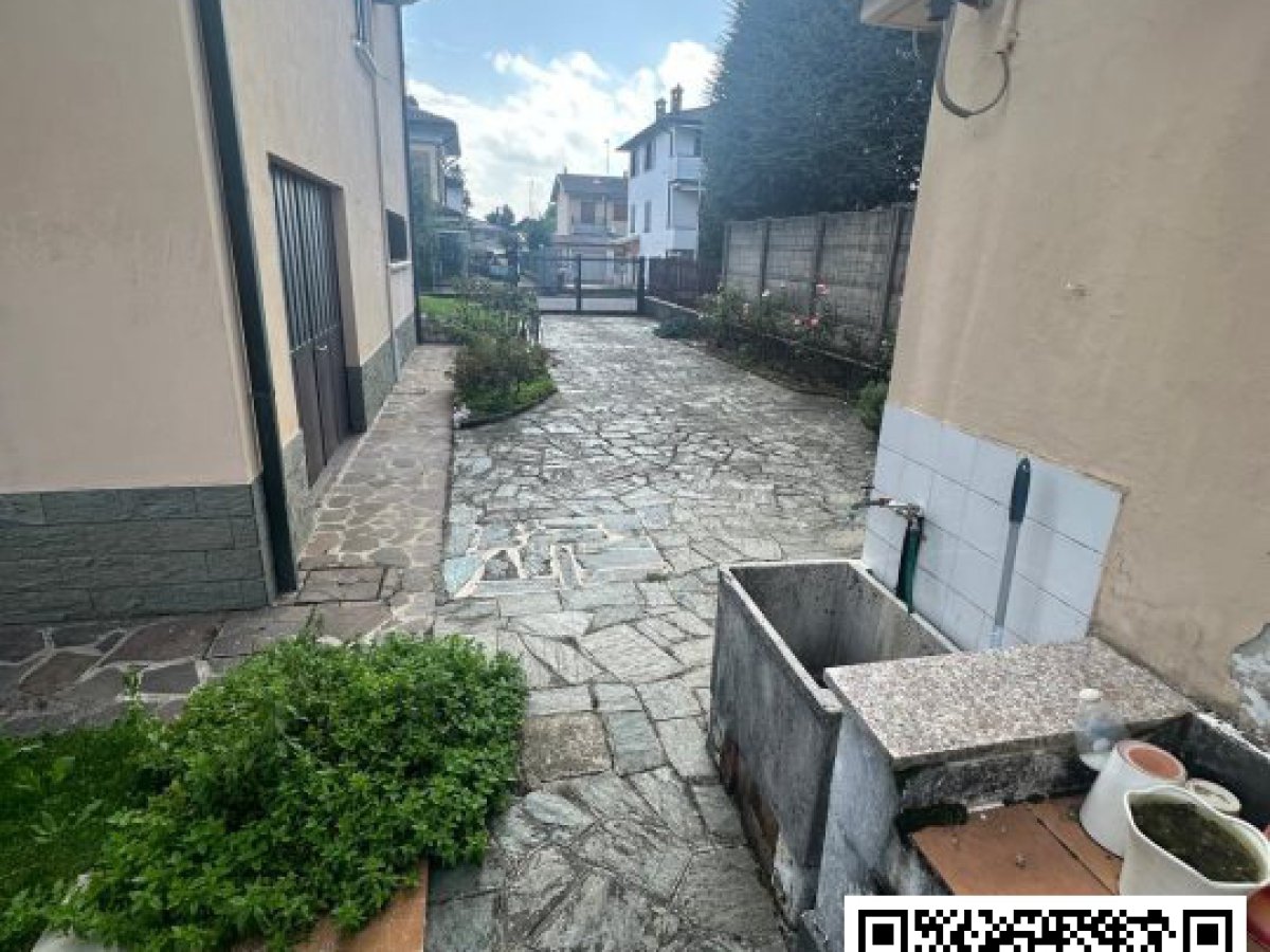 Villa for Sale Bellinzago Lombardo Milan, Sale Villa Bellinzago Lombardo