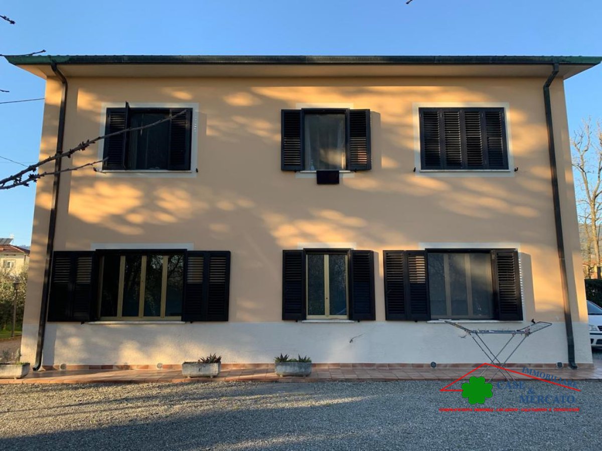 Villa for Sale Capannori Lucca, Sale Villa Segromigno in Monte