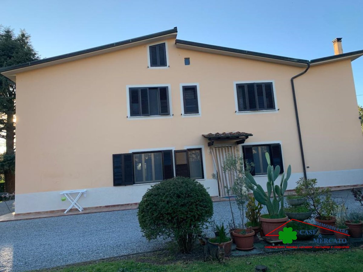 Villa for Sale Capannori Lucca, Sale Villa Segromigno in Monte