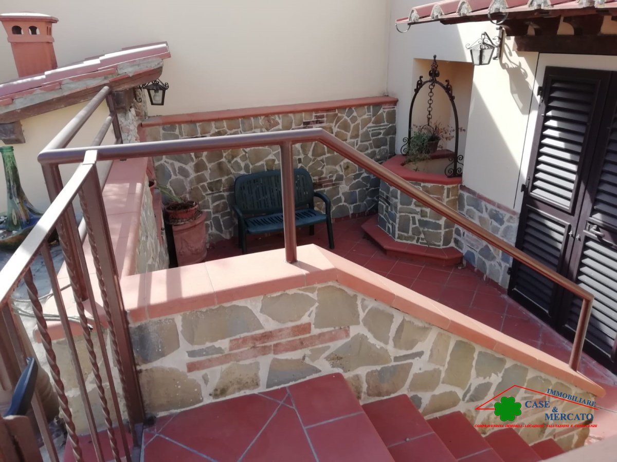 Semi-detached house for Sale Capannori Lucca, Sale Semi-detached house Massa Macinaia