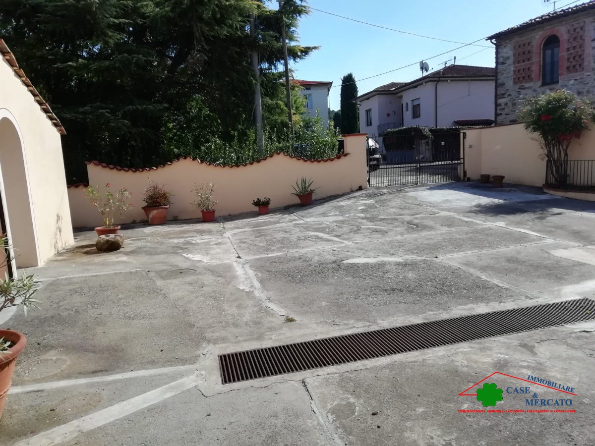 Semi-detached house for Sale Capannori Lucca, Sale Semi-detached house Massa Macinaia