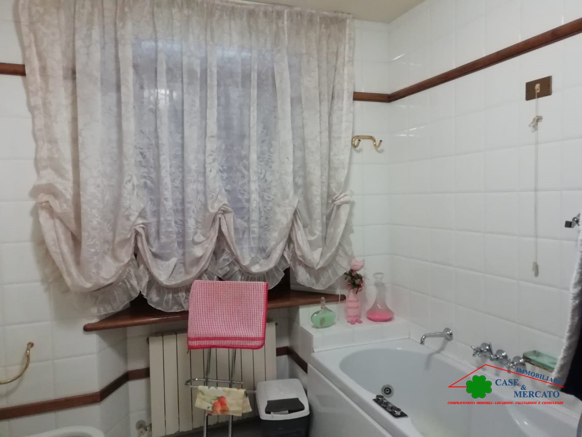 Semi-detached house for Sale Capannori Lucca, Sale Semi-detached house Massa Macinaia