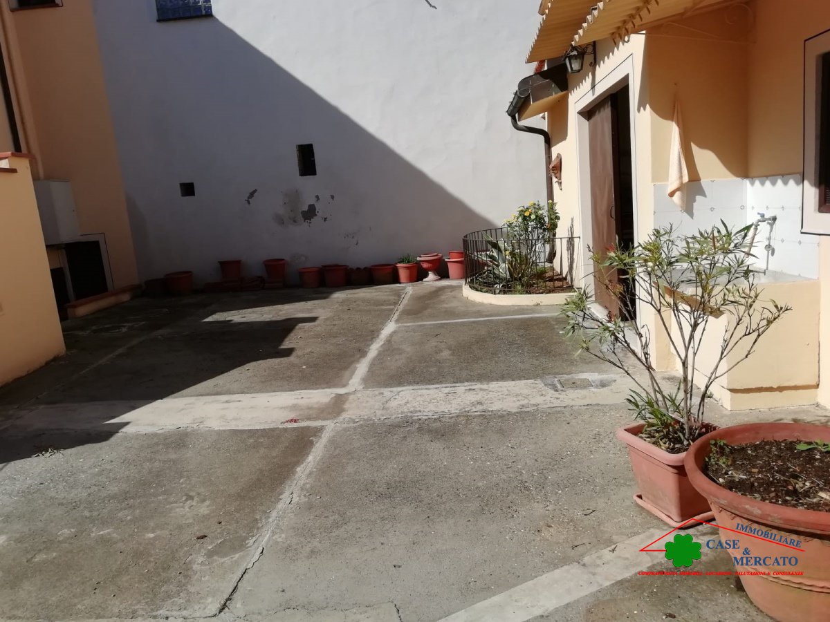 Semi-detached house for Sale Capannori Lucca, Sale Semi-detached house Massa Macinaia