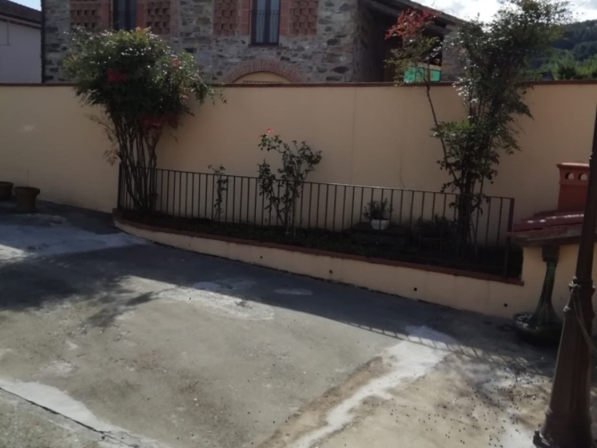 Semi-detached house for Sale Capannori Lucca, Sale Semi-detached house Massa Macinaia