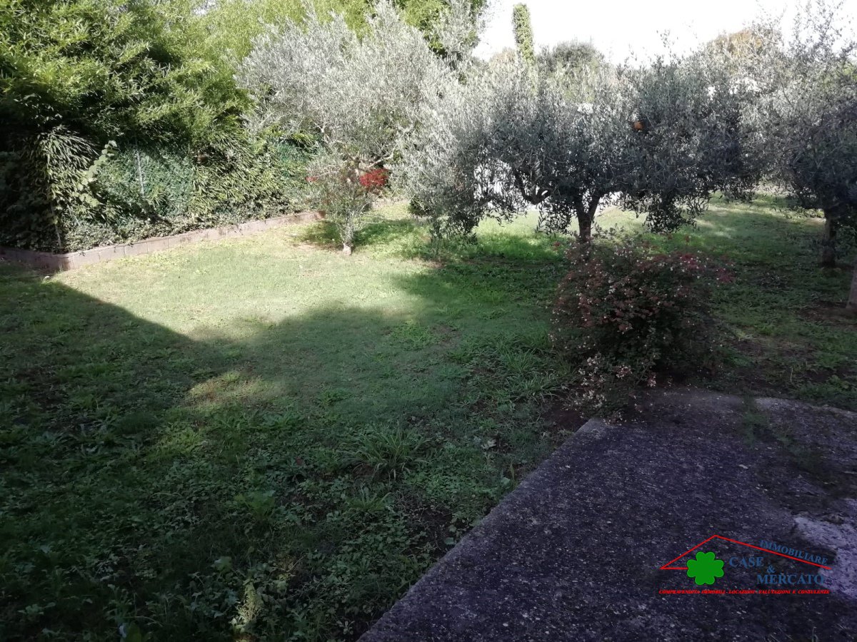 Semi-detached house for Sale Capannori Lucca, Sale Semi-detached house Massa Macinaia
