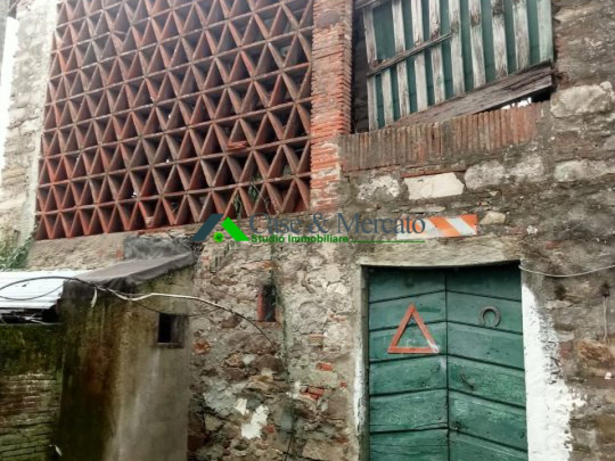 Semi-detached house for Sale Lucca Lucca, Sale Semi-detached house SS. Annunziata