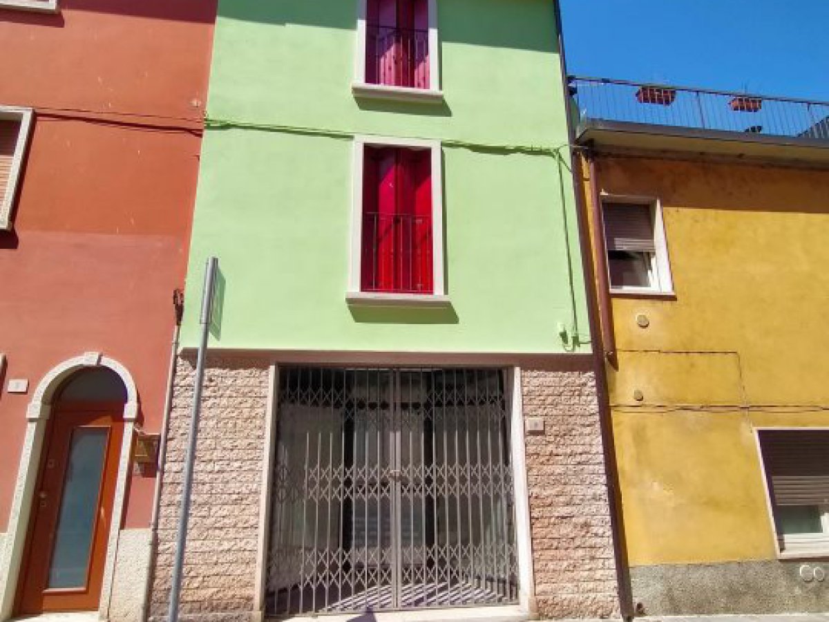 Shop/Commercial space for Rent Bardolino Verona, Rent Shop/Commercial space Calmasino