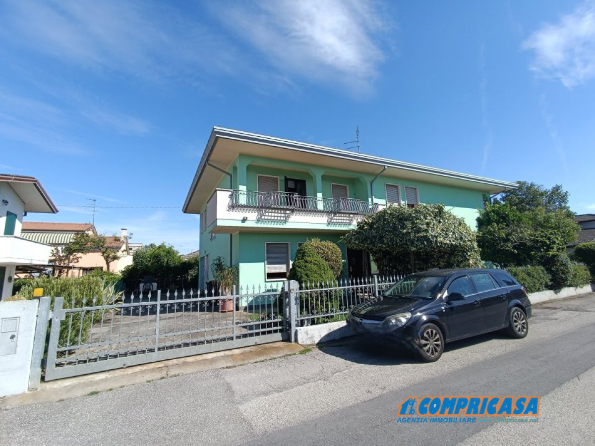 Semi-detached house for Sale Casale di Scodosia Padova, Sale Semi-detached house Casale di Scodosia