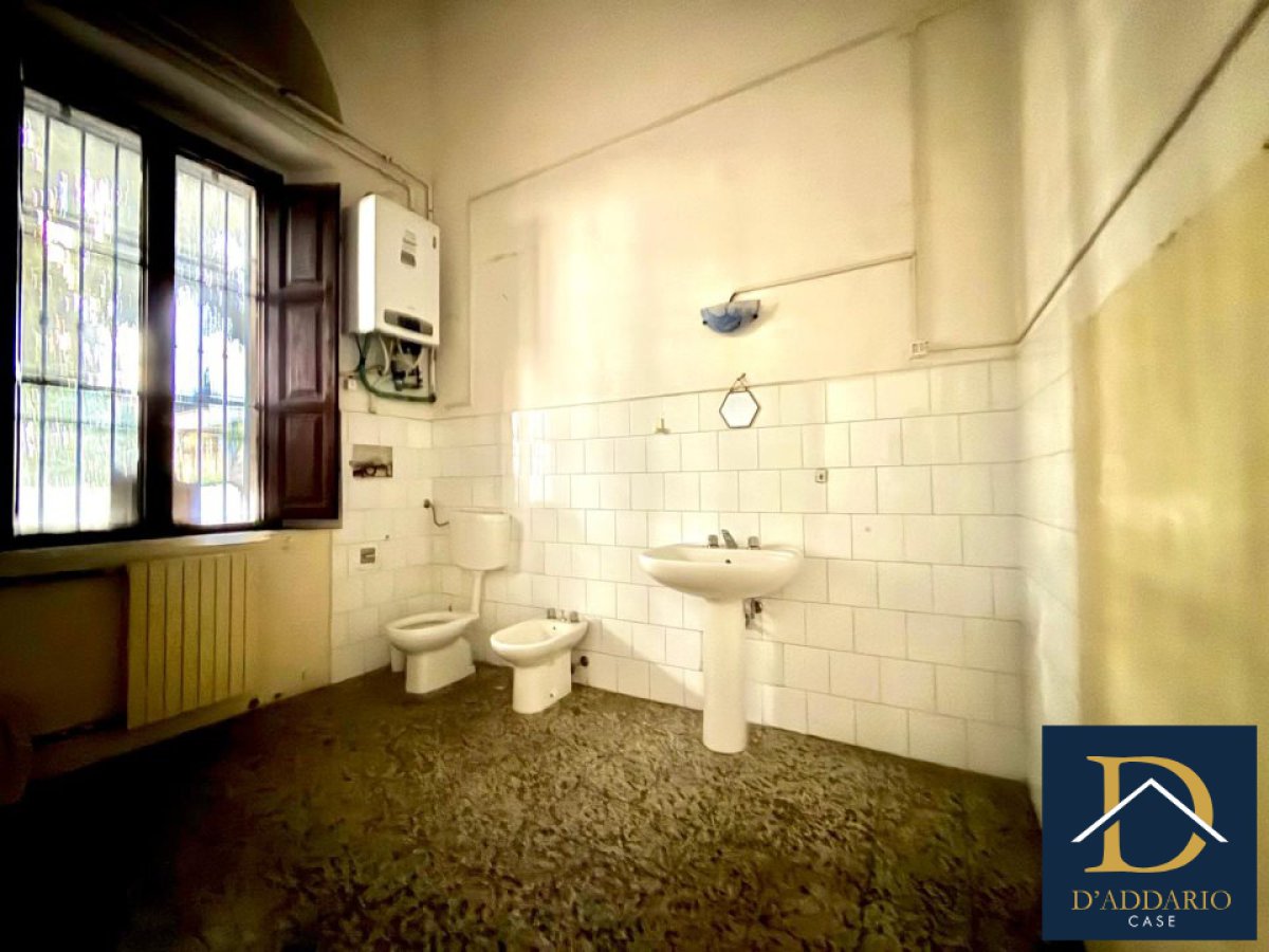 Office/Studio for Rent Taranto Taranto, Rent Office/Studio Borgo