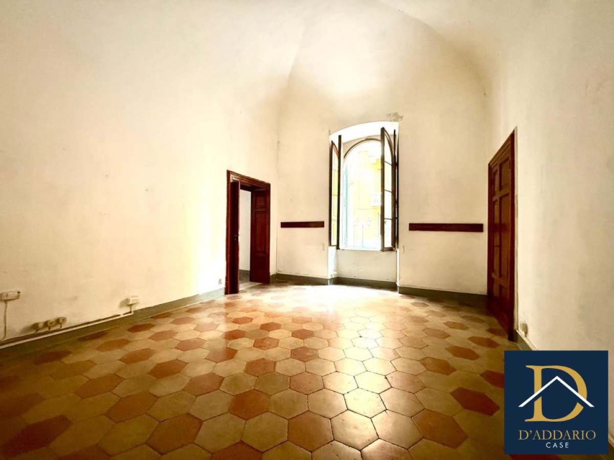 Office/Studio for Rent Taranto Taranto, Rent Office/Studio Borgo