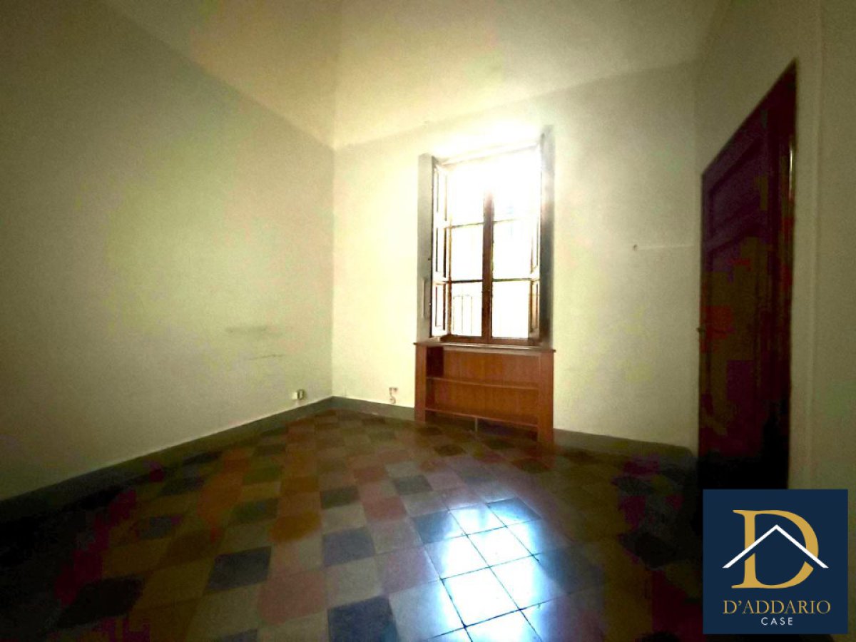 Office/Studio for Rent Taranto Taranto, Rent Office/Studio Borgo