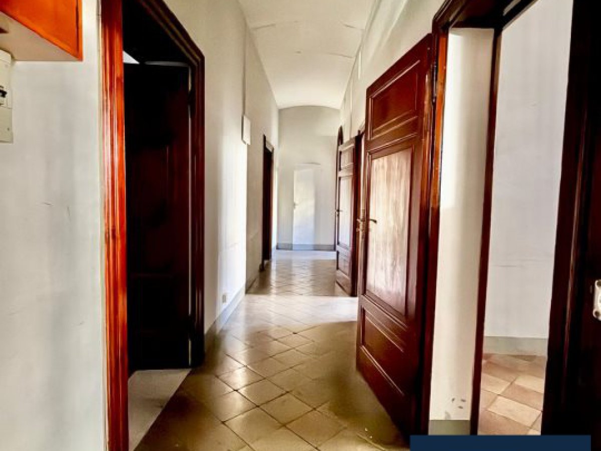 Office/Studio for Rent Taranto Taranto, Rent Office/Studio Borgo