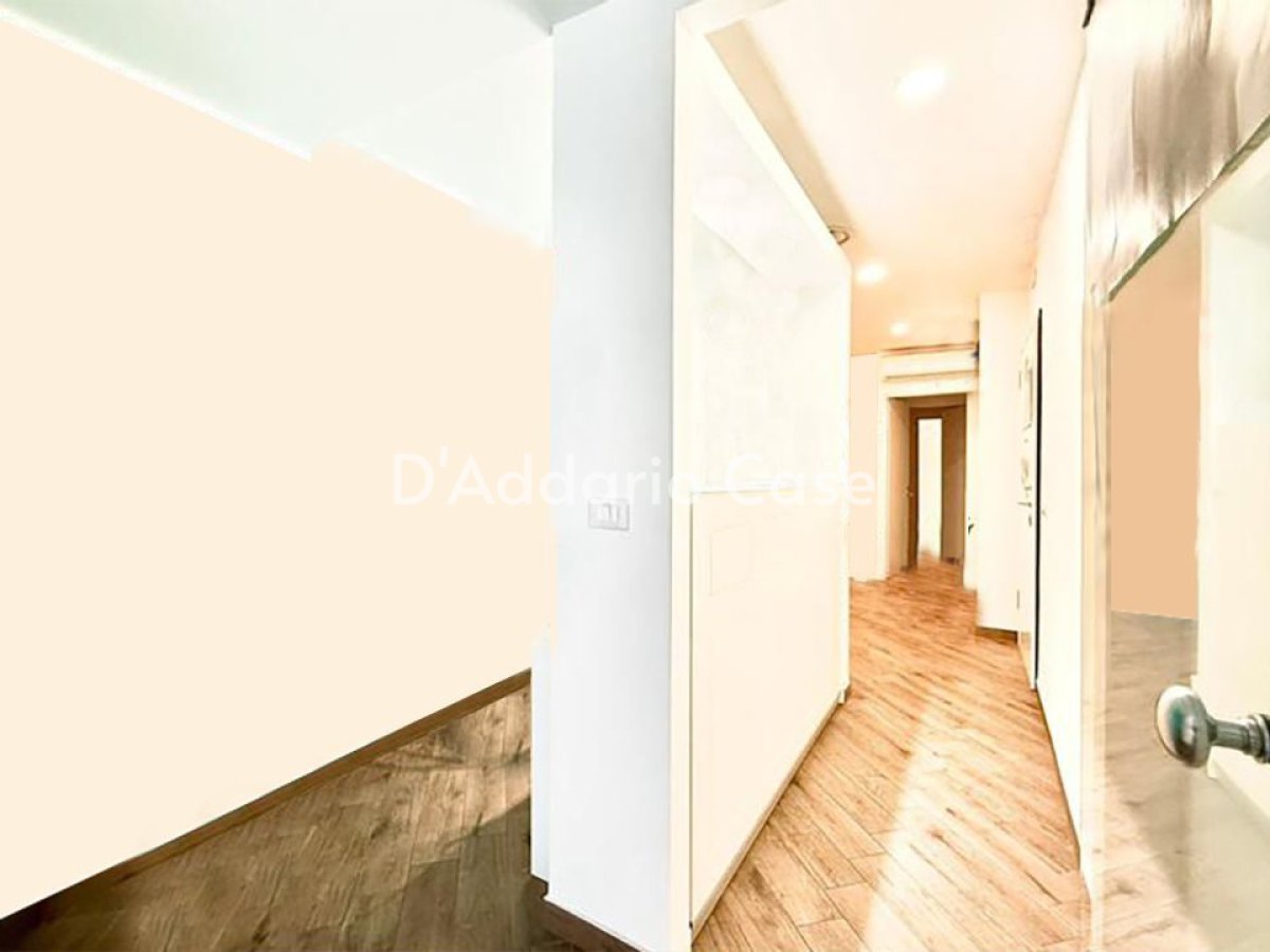 Shop/Commercial space for Sale Taranto Taranto, Sale Shop/Commercial space Borgo