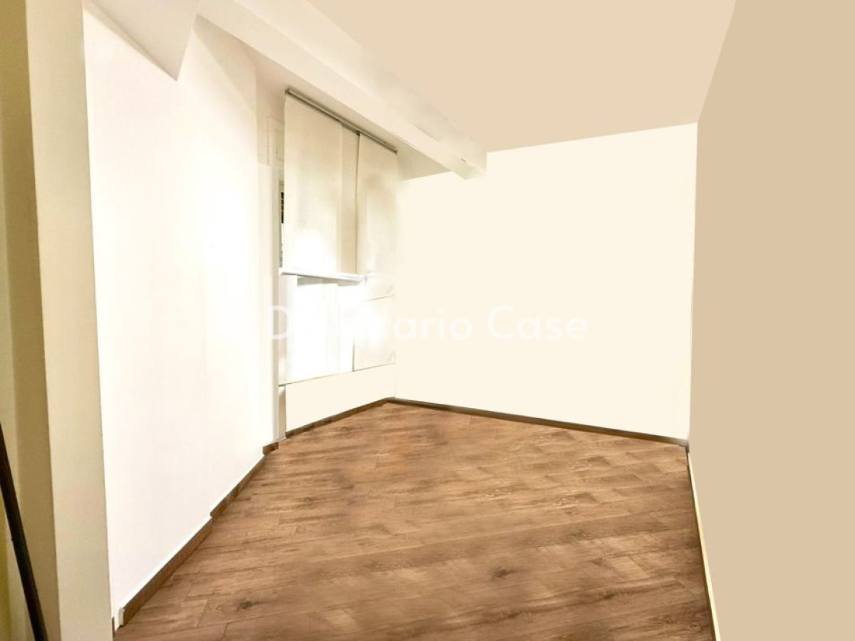 Shop/Commercial space for Sale Taranto Taranto, Sale Shop/Commercial space Borgo