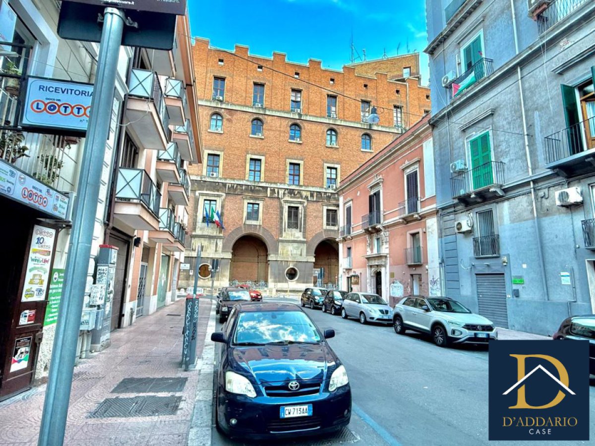 Block of flats/Building for Sale Taranto Taranto, Sale Block of flats/Building Borgo