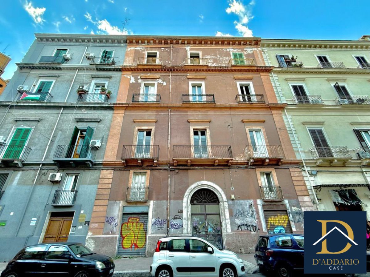 Block of flats/Building for Sale Taranto Taranto, Sale Block of flats/Building Borgo
