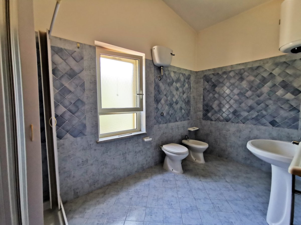 Block of flats/Building for Sale Santi Cosma e Damiano Latina, Sale Block of flats/Building Santi Cosma e Damiano