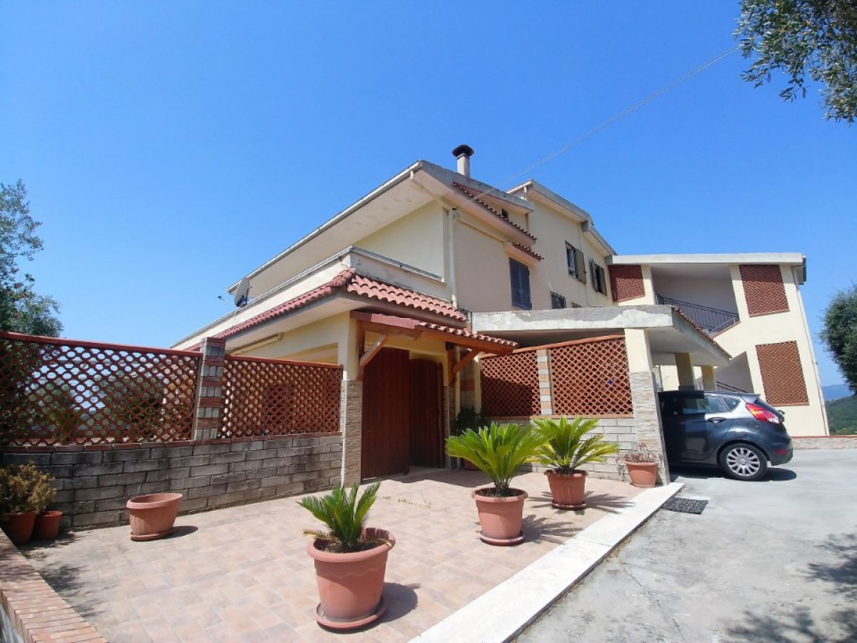 Block of flats/Building for Sale Santi Cosma e Damiano Latina, Sale Block of flats/Building Santi Cosma e Damiano