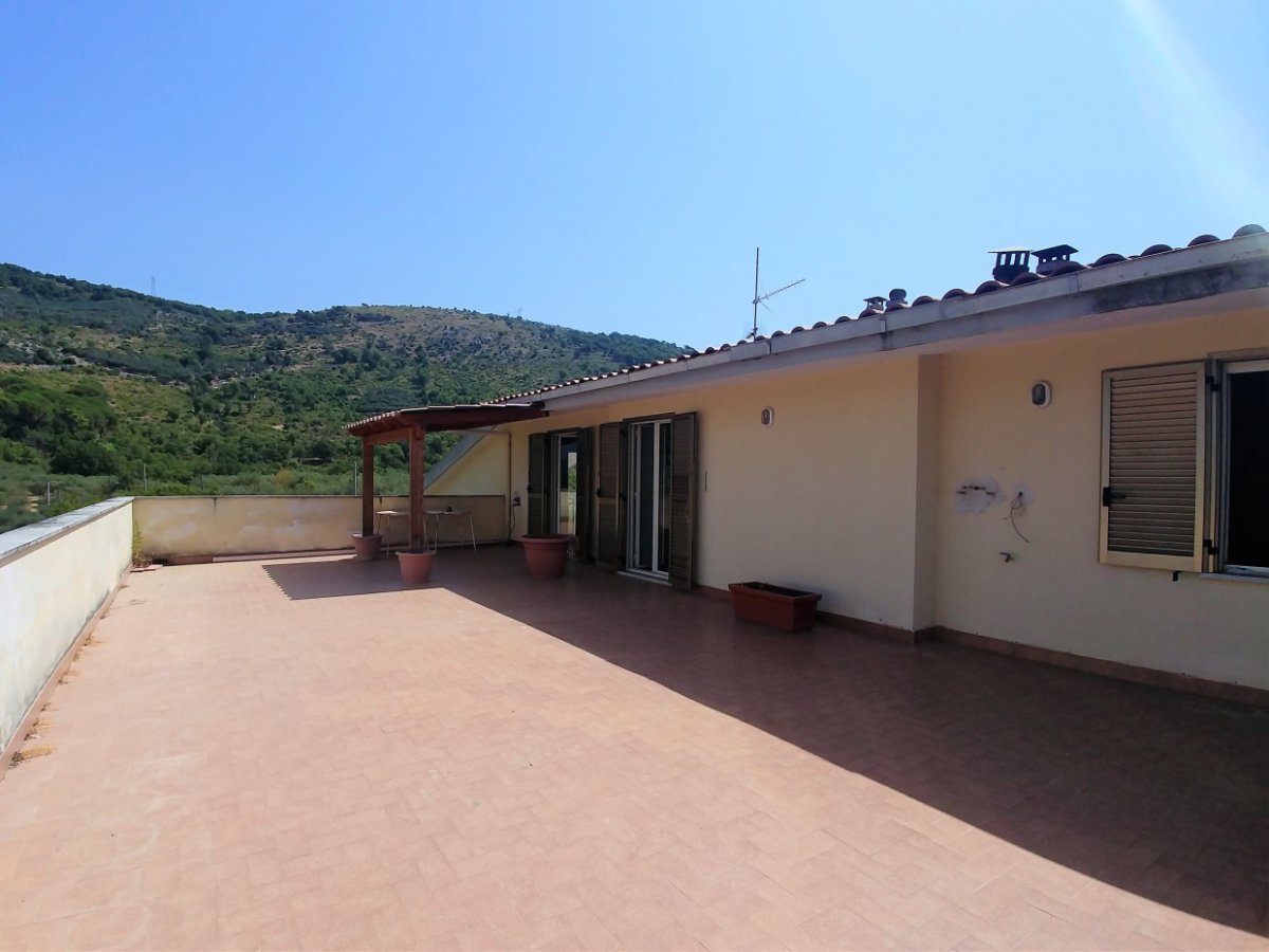 Block of flats/Building for Sale Santi Cosma e Damiano Latina, Sale Block of flats/Building Santi Cosma e Damiano