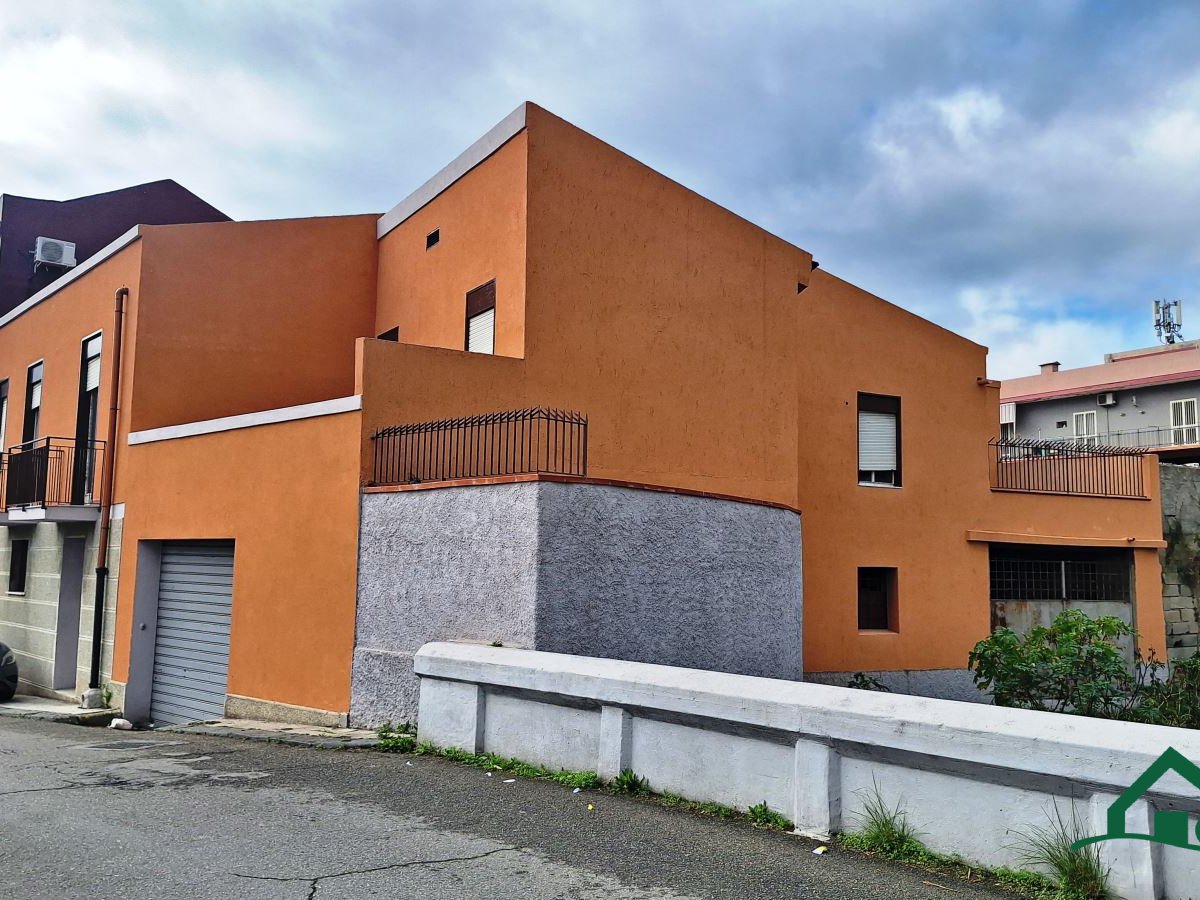 Villa for Sale Messina Messina, Sale Villa Messina