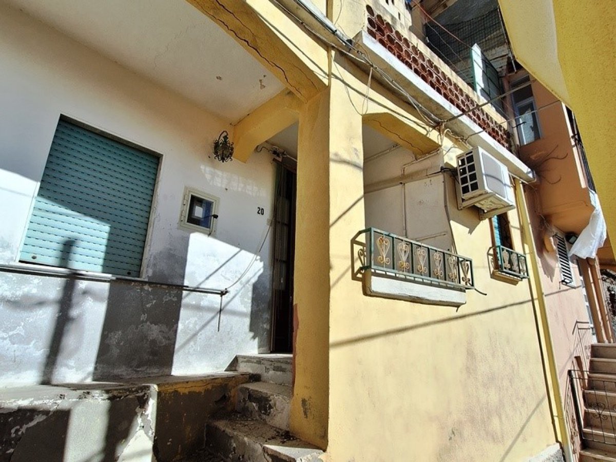 Semi-detached house for Sale Scaletta Zanclea Messina, Sale Semi-detached house Scaletta Superiore